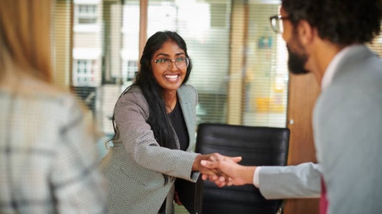 How to Stand Out in a Group Interview